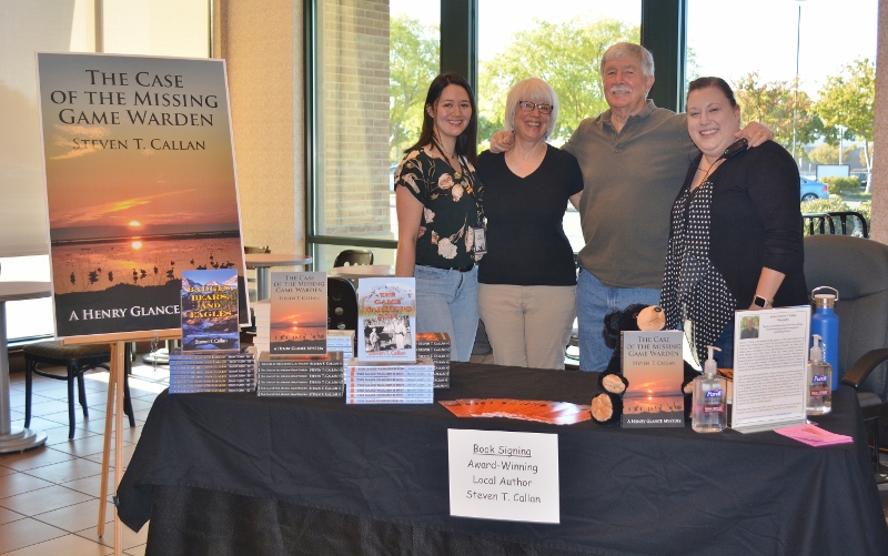 Author Steven T. Callan and the staff of the Chico Barnes and Noble on the morning of his book signing at the store