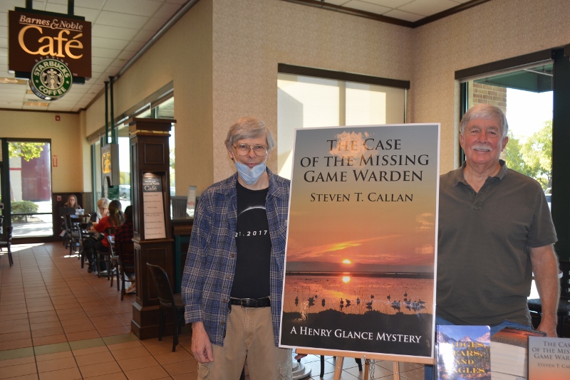 Author Steven T. Callan and a new friend at the author's book signing at the Chico Barnes and Noble