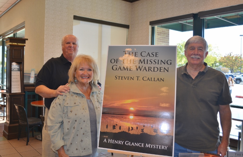 Author Steven T. Callan and friends at the author's book signing at the Chico Barnes and Noble