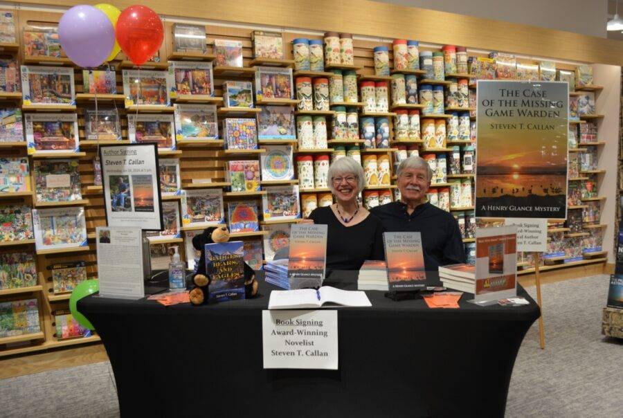 Author Steven T. Callan and his wife, Kathy, at the author’s book signing during the grand opening of the Redding Barnes and Noble, January 24, 2024.