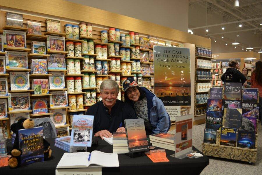 Author Steven T. Callan and friend at the author’s book signing during the grand opening of the Redding Barnes and Noble, January 24, 2024.