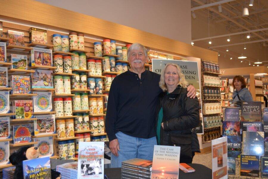Author Steven T. Callan and friend at the author’s book signing during the grand opening of the Redding Barnes and Noble, January 24, 2024.
